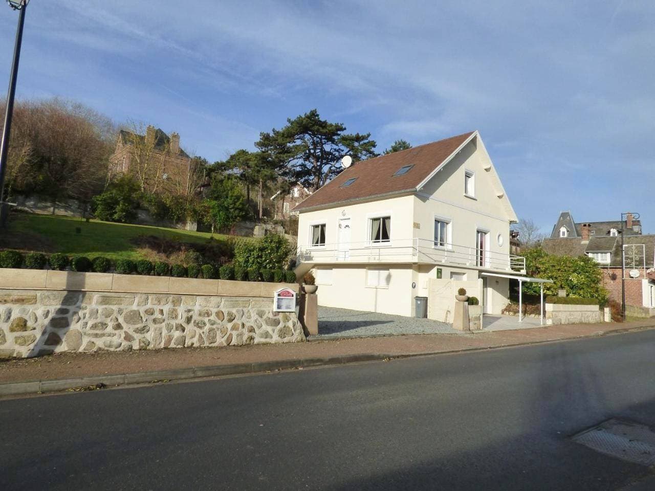 Le Clos des Camélias, 4 chambres- 8 personnes- 300m de la plage 1