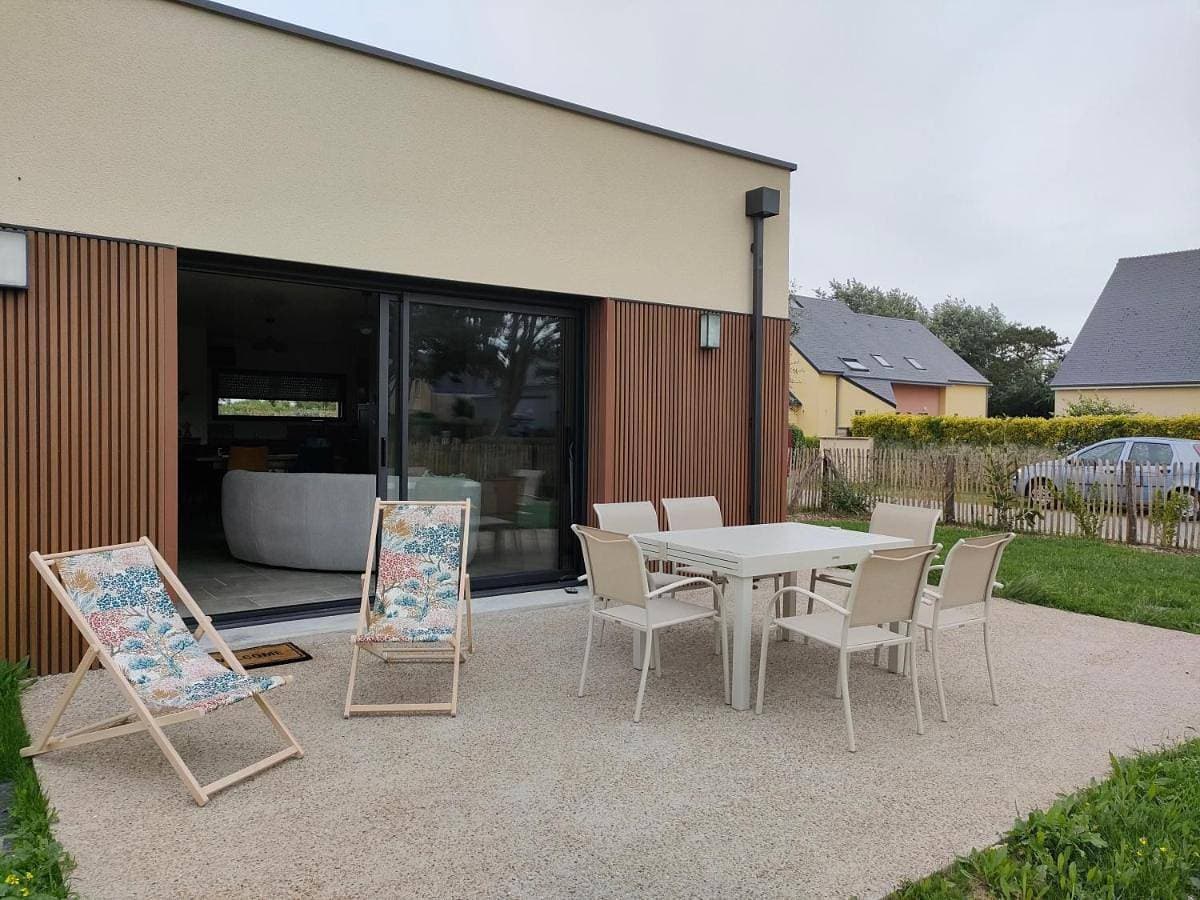 Détente à Portbail 1