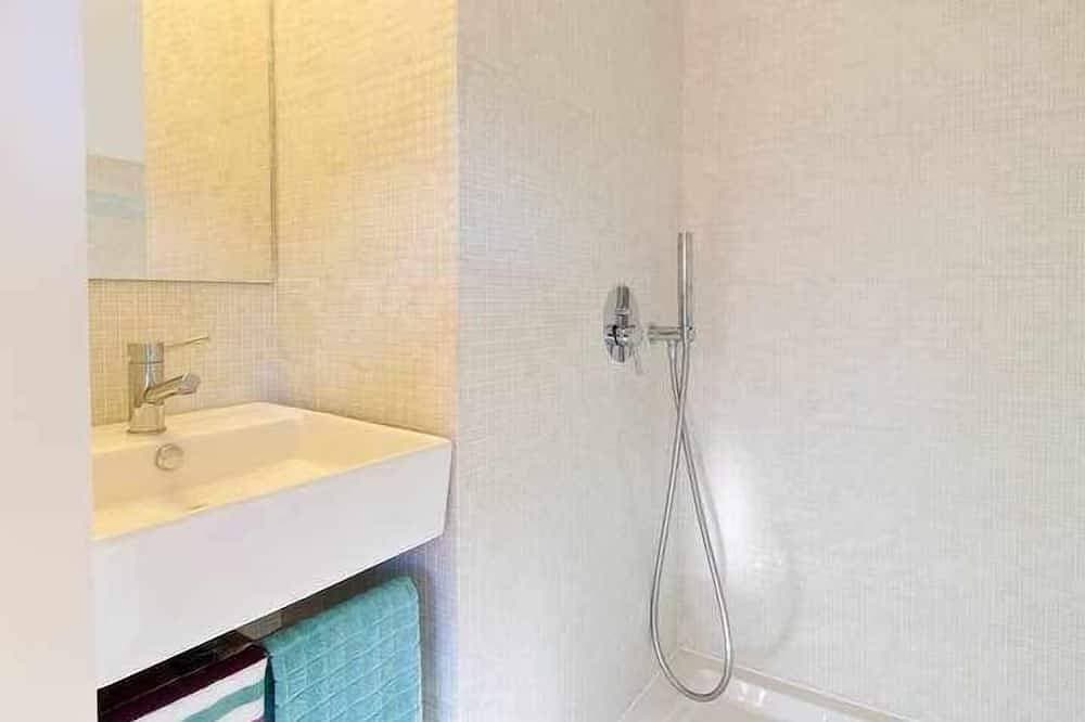 Foto 12 von 26: Leicht, frisch und elegant auseinander Free