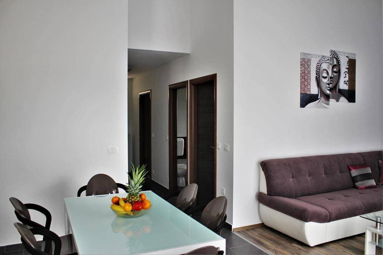 Foto 8 von 22: Two-Bedroom Apartment with Terrace