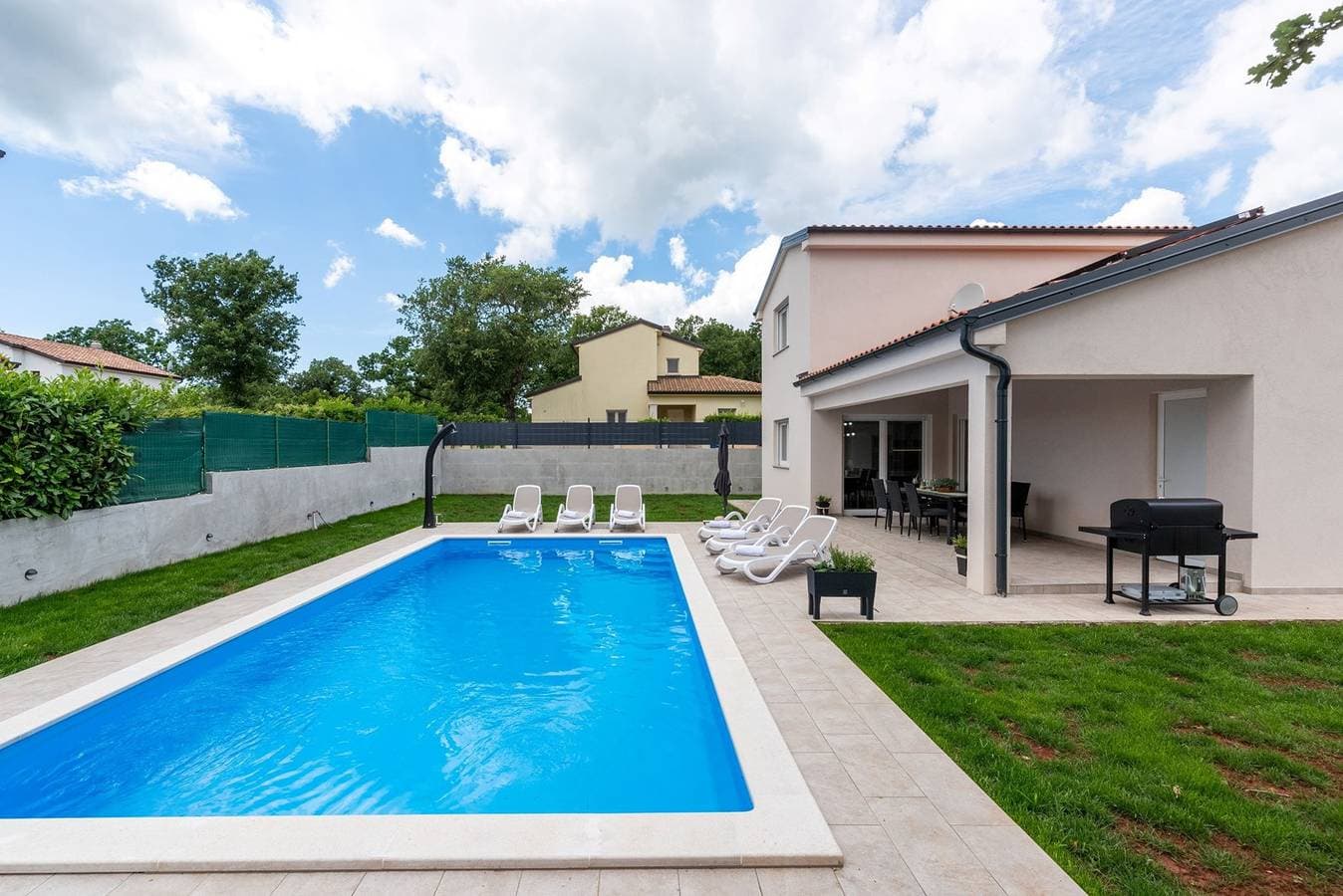 Foto 4 von 30: Villa Putina mit privatem Pool und Garten
