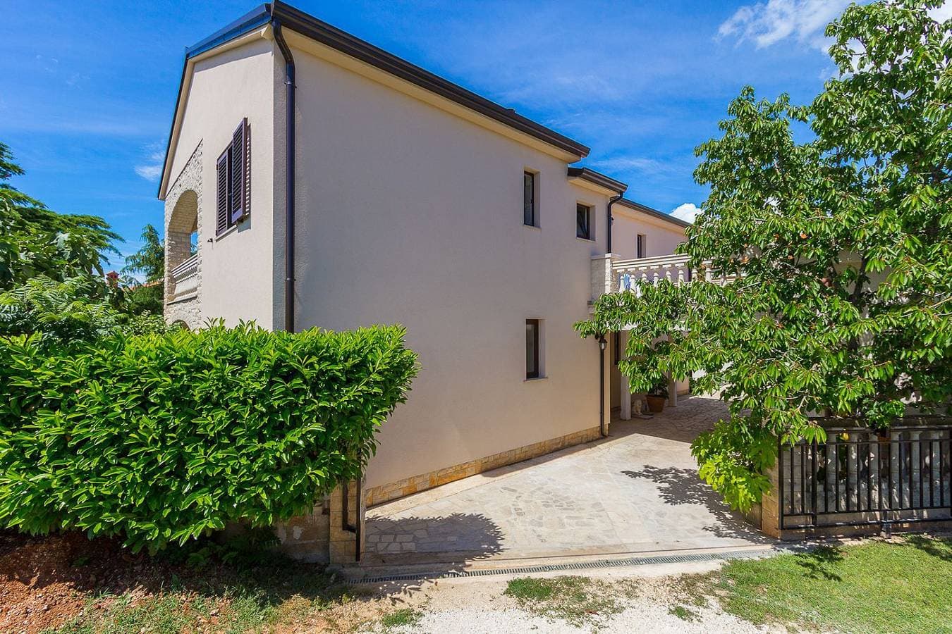 Foto 4 von 32: Tolle Ferienwohnung mit atemberaubenden Garten und Haustiere sind auch erlaubt