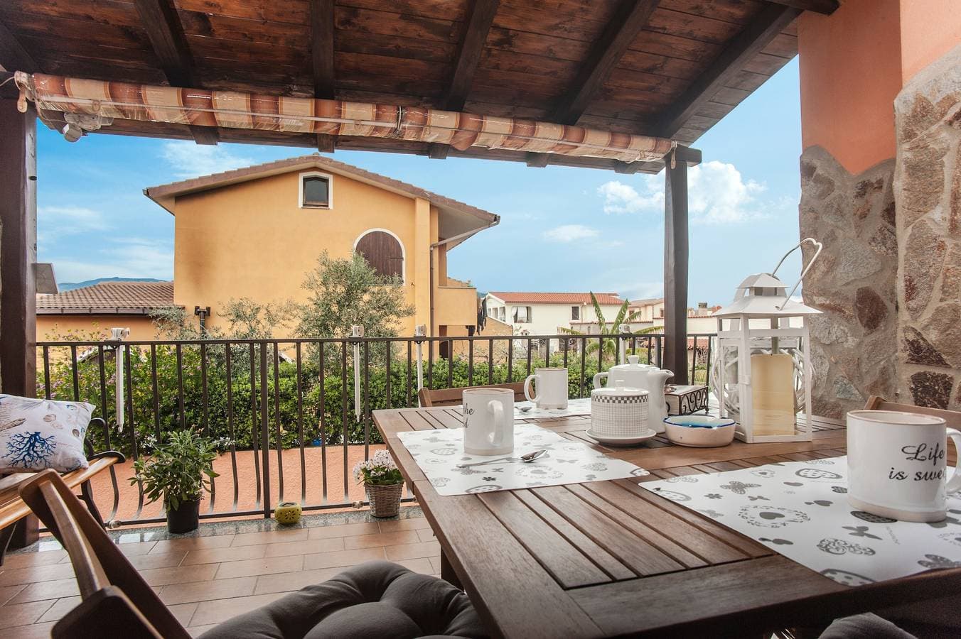 Foto 2 von 23: Ferienwohnung 'Casa Vacanze Pula' mit Balkon & Terrasse
