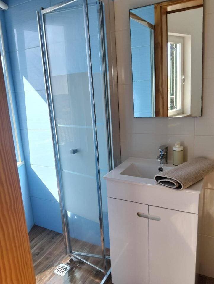 Foto 9 von 15: Double Room with Private Bathroom