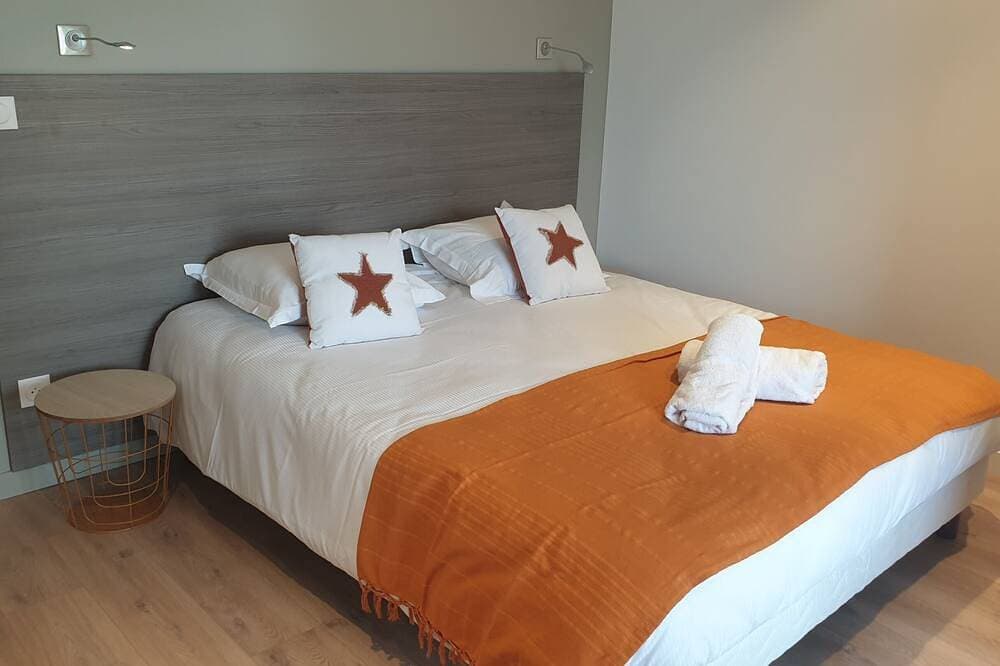 Foto 3 von 30: Apartment-Komfort-Ensuite-Seeblick-4 Etoiles