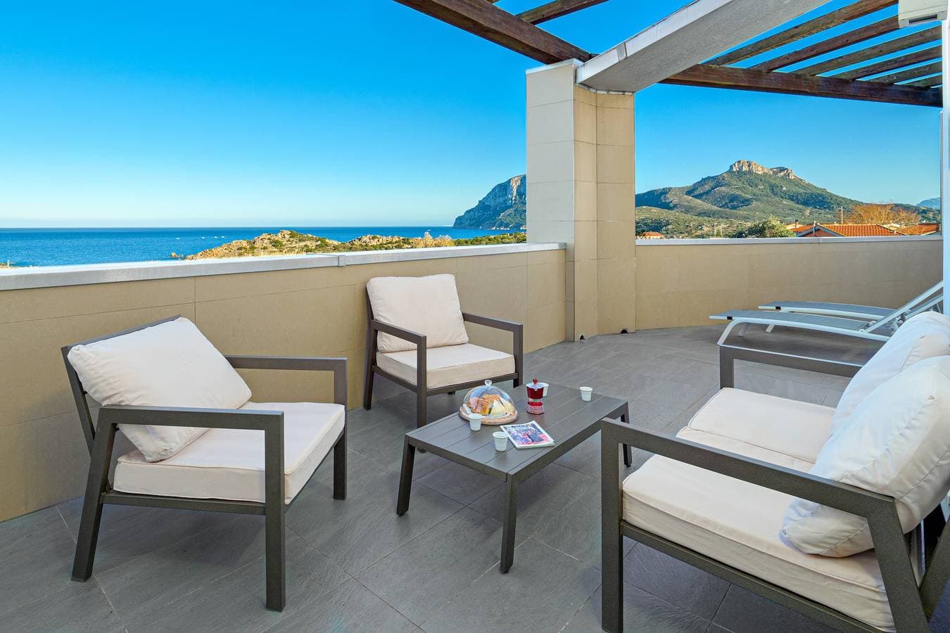 Foto 4 von 27: Lichtdurchflutete Ferienwohnung "Villa Marconi 9" mit Meerblick und privater Terrasse