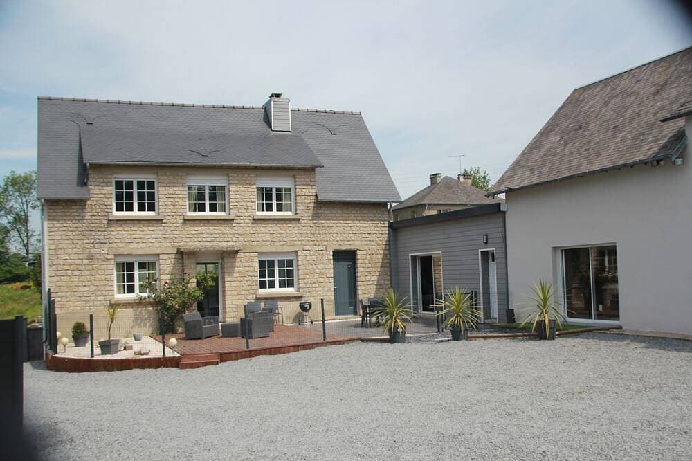 Maison à la Campagne Avec Jacuzzi Proche des Plages du Débarquement. 4 Étoiles 1