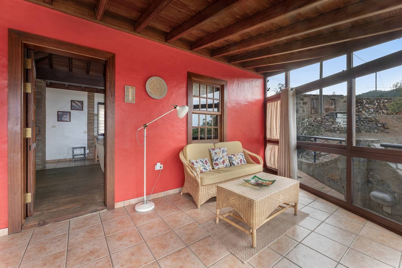Foto 5 von 39: Ferienwohnung 'Aljibe 2' mit Bergblick, Gemeinschaftspool und Wi-Fi