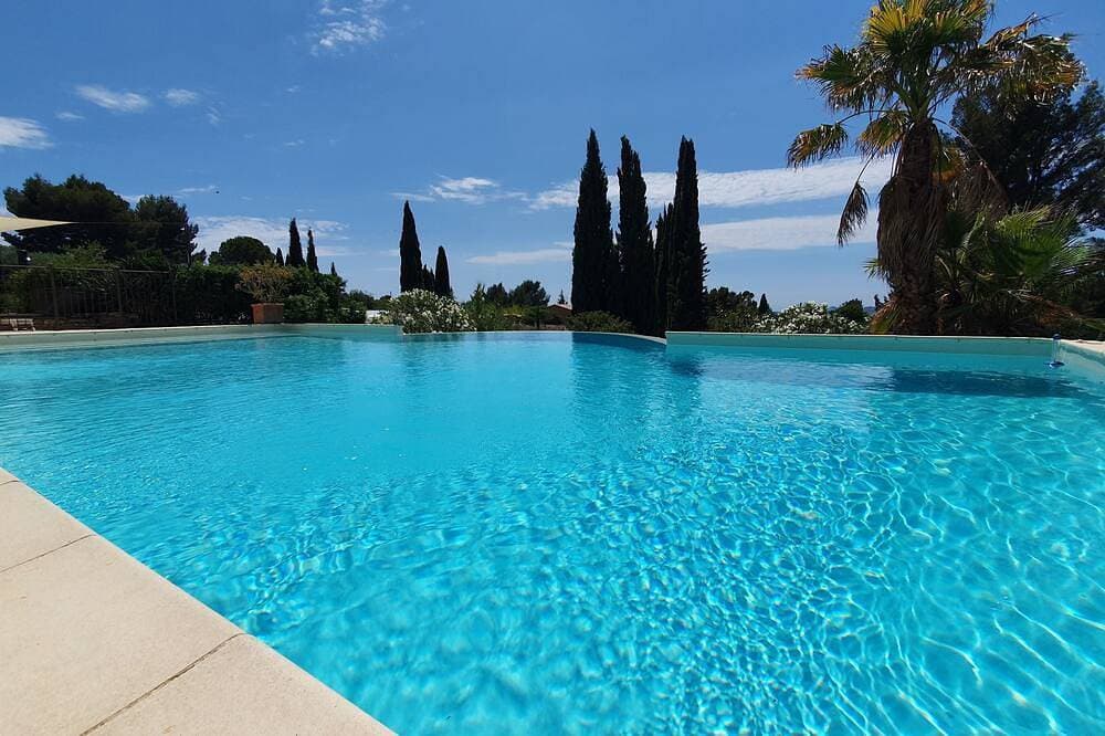 Charming cottage ****, Superb sea view, Spa, Large swimming pool, Golf 1