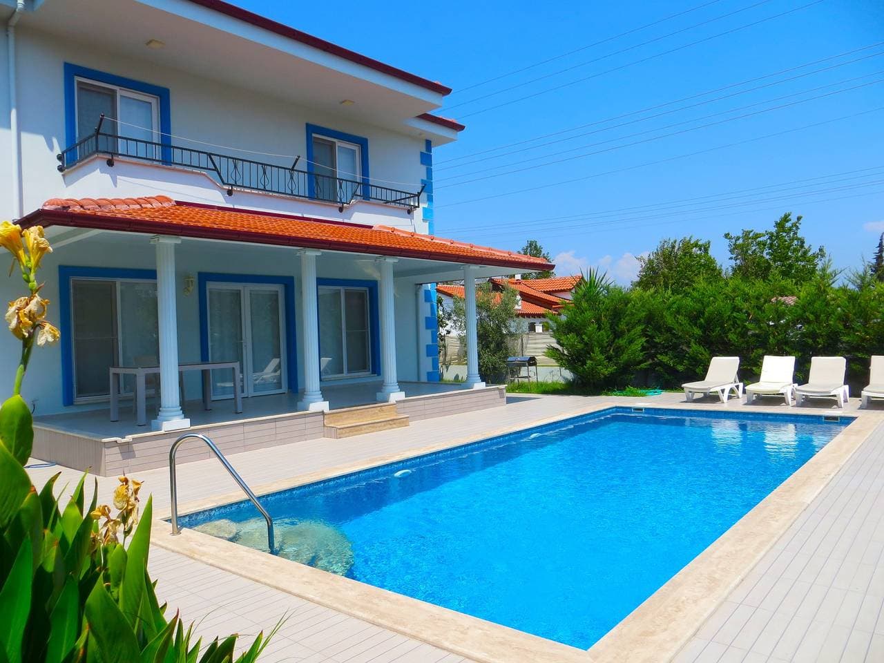 Villa 1