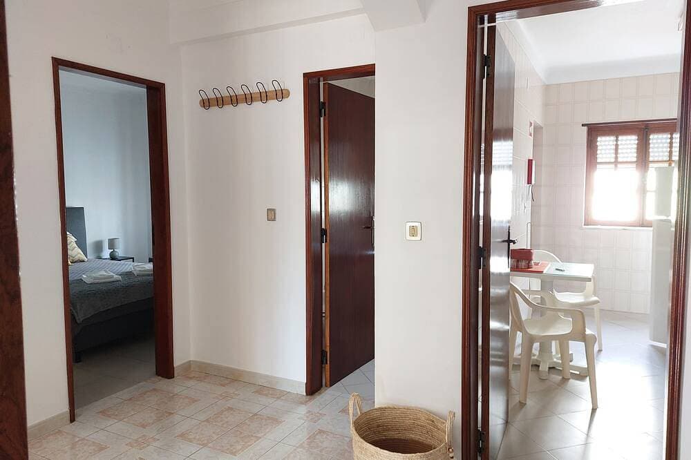 Foto 12 von 30: Apartamento Delfino T2 R/C