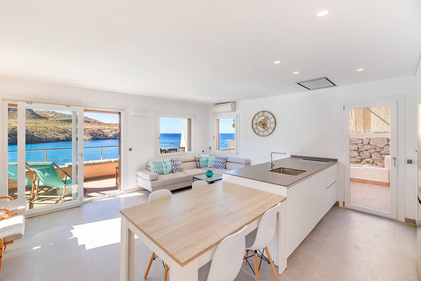 Foto 9 von 25: Ferienwohnung "Mirador" mit Meerblick und Pool