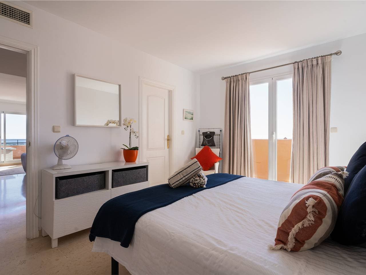 Foto 7 von 14: Elegante Wohnung in Marbella mit Gemeinschaftspool