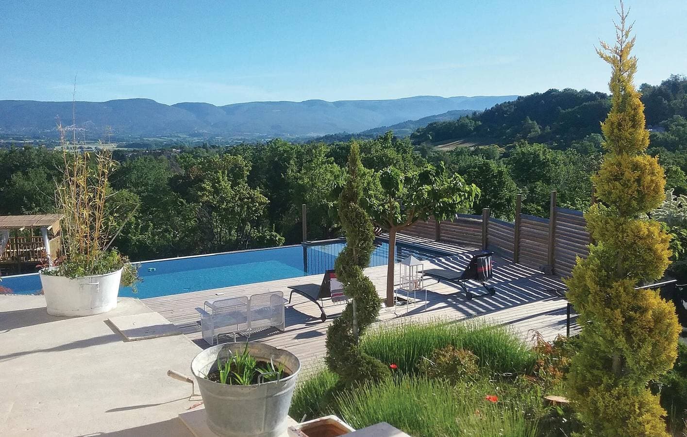 Foto 4 von 30: Wohnung mit Bergblick, Parkplatz und Pool