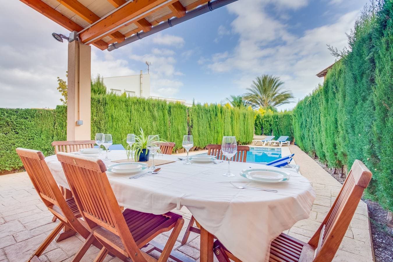 Villa Roser - family only 1