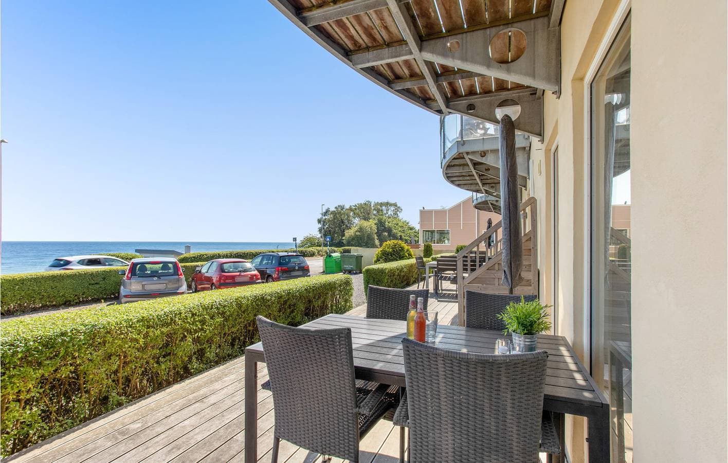 Foto 11 von 18: Ferienwohnung für 4 Personen mit Terrasse