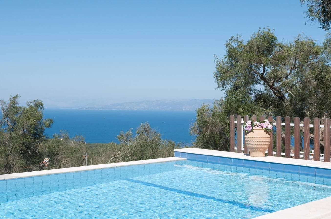 Villa 1