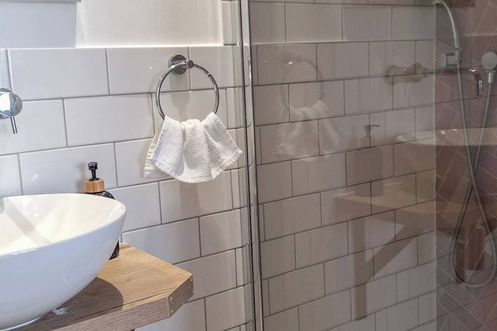 Foto 10 von 25: New 2 bedrooms with private en-suite near Heathrow