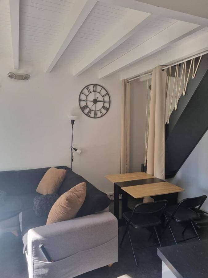 Foto 4 von 28: Two-Bedroom House