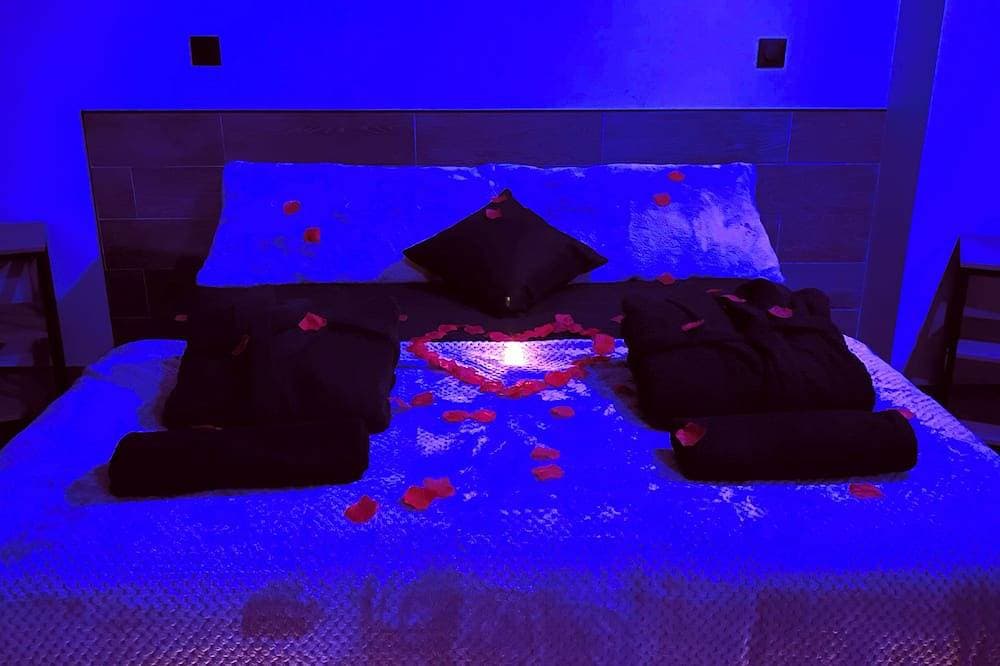 Foto 5 von 10: Love Room Le Chalet / Jacuzzi / Sauna