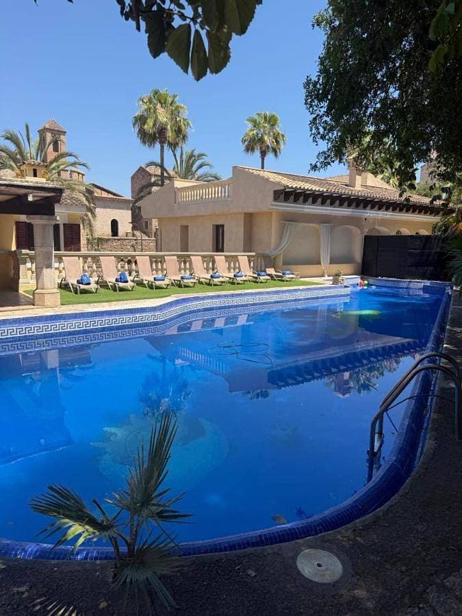 Villa with private pool -Palma Ambassador Center ETV14825 1