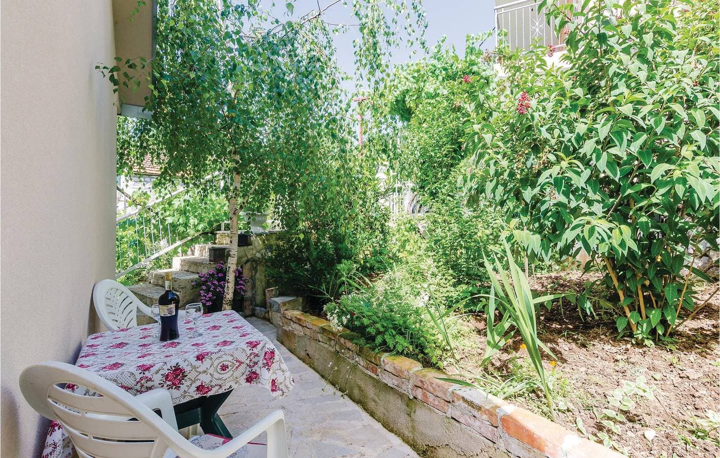Foto 8 von 17: Ferienhaus für 2 Personen mit Terrasse