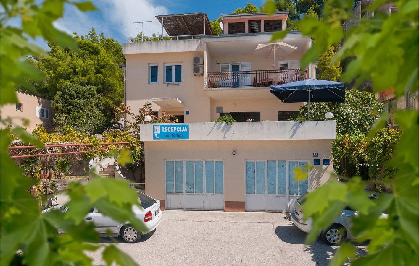 Apartment mit Meerblick, Parkplatz, Terrasse und WiFi 1