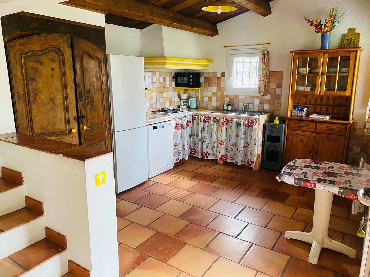 Foto 6 von 25: Ferienhaus 'Maison, piscine, animaux, jardin' mit Gemeinschaftspool, privater Terrasse und WLAN