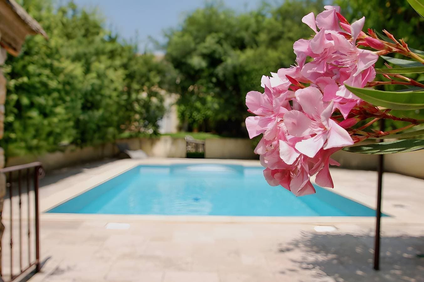 Foto 6 von 15: Villa '3 Pers. Parc Du Luberon' mit privater Terrasse, WLAN und Klimaanlage