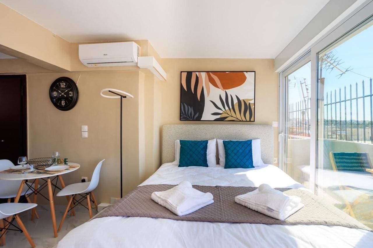 Aiolos Neos kosmos view loft suite 1