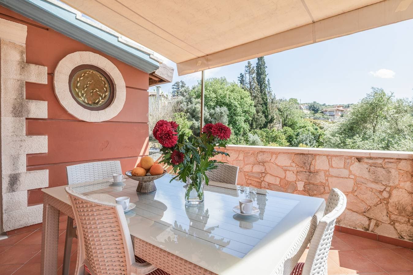 Foto 10 von 40: Villa „Neriana – Gartenparadies“ mit Bergblick, WLAN und Klimaanlage