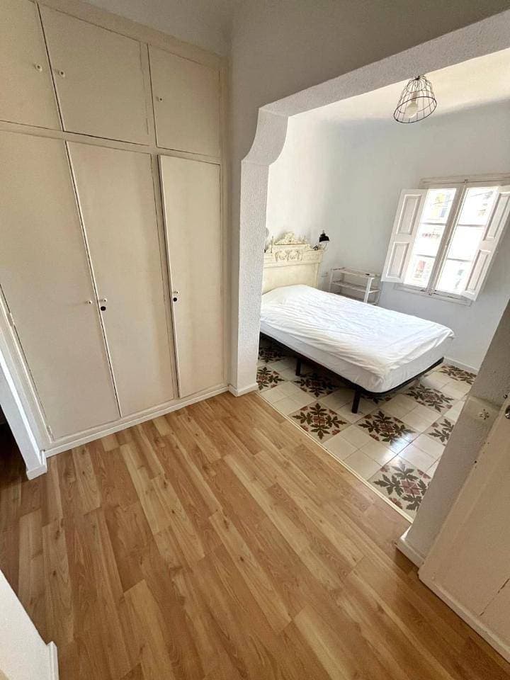 Foto 8 von 32: Three-Bedroom House