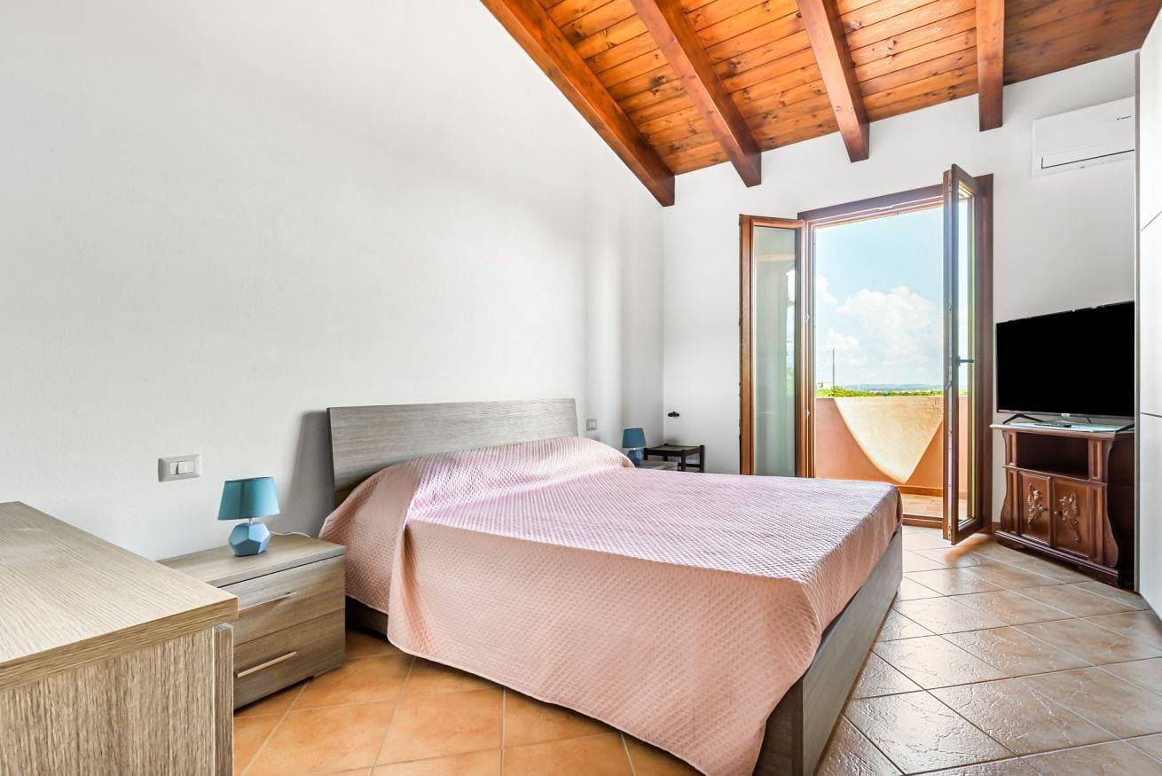 Foto 13 von 25: Ferienwohnung für 6 Personen mit Balkon/Terrasse