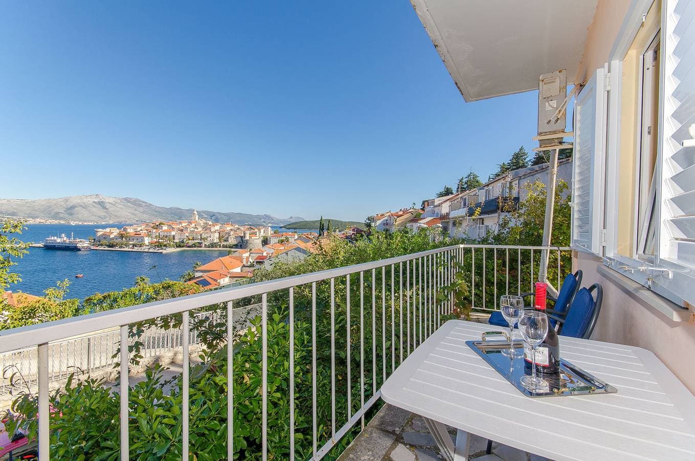 Apartment Town View 1