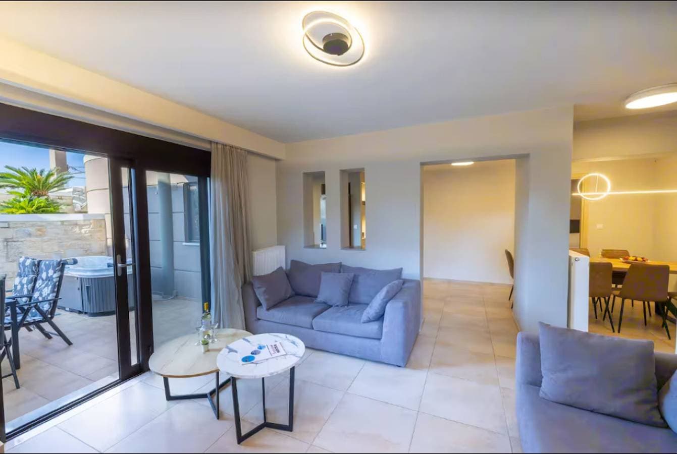 Foto 4 von 31: Ferienwohnung für 6 Personen mit Whirlpool