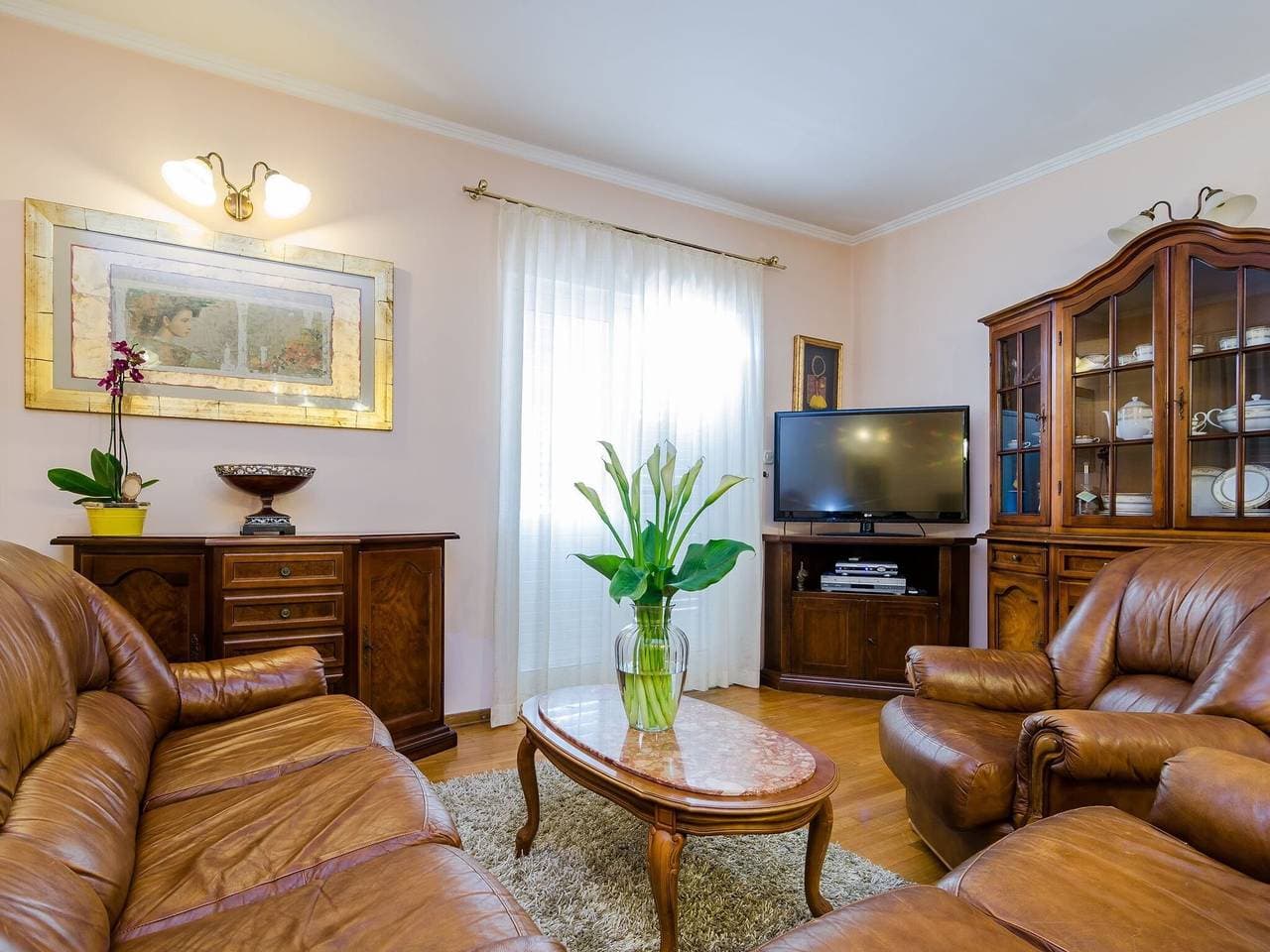 Foto 4 von 34: Apartment Paco - Three-Bedroom Apartment with Balcony and Sea View