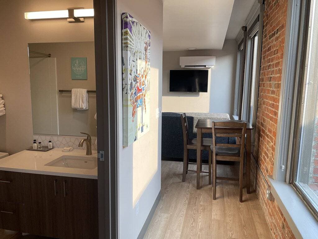 Foto 12 von 19: Ihre erstaunliche 1 Sz Reisewohnung wenige Schritte vom Flussufer-Park