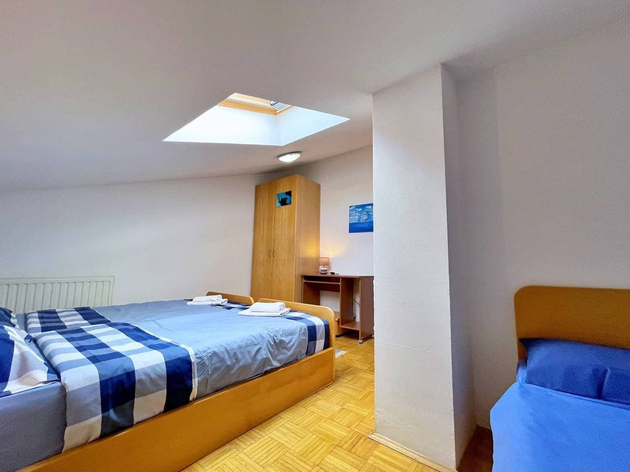 Foto 11 von 29: Apartment Neptun - 20 m vom Meer entfernt, Dachgeschoss, privater Parkplatz