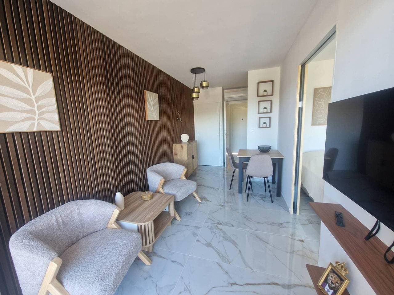 Foto 4 von 15: Charmante Wohnung in Cavalaire-sur-Mer mit Terrasse