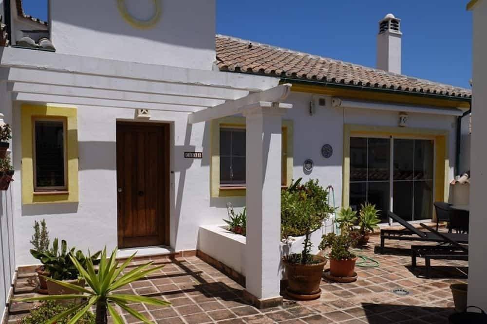 Fantastisches Haus mit Meerblick am Miraflores Golf 1