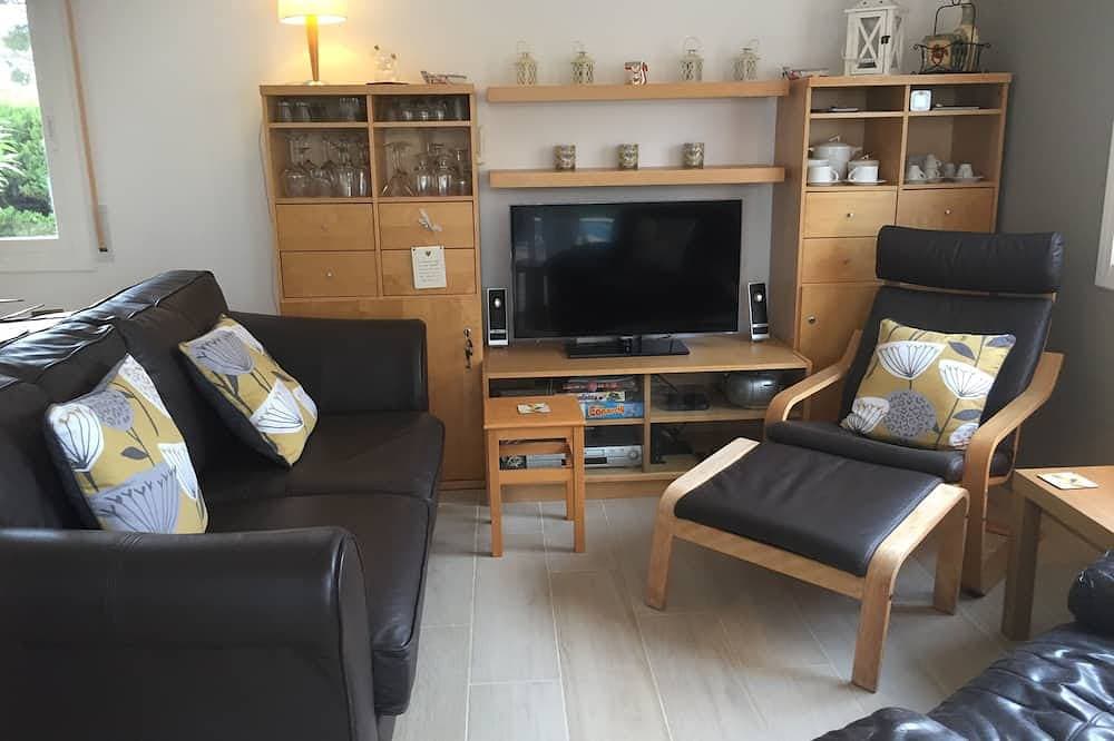 Foto 13 von 29: Schöne freistehende Villa auf einem privaten, sicheren Grundstück mit Pool