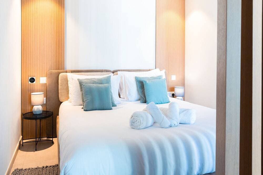 Foto 2 von 29: Mercury Suite Lovely w/Pool access by ArcoCollection
