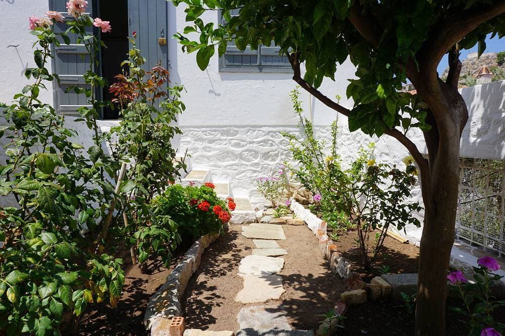 Foto 9 von 30: Hydra Studio Haus mit herrlichem Hafenblick
