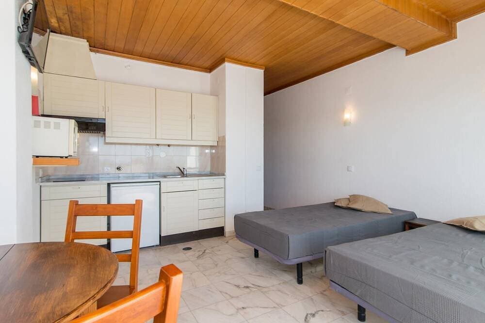 Foto 5 von 30: Studio Apartment with Sea View