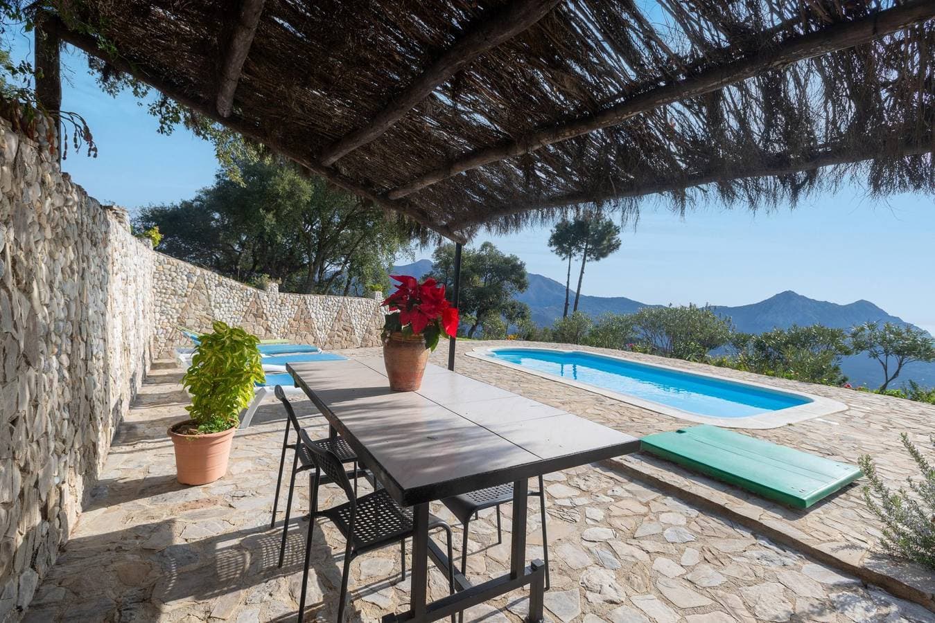 Foto 3 von 43: Aurora - Rustikale Villa mit privatem Pool und kostenlosem Wifi