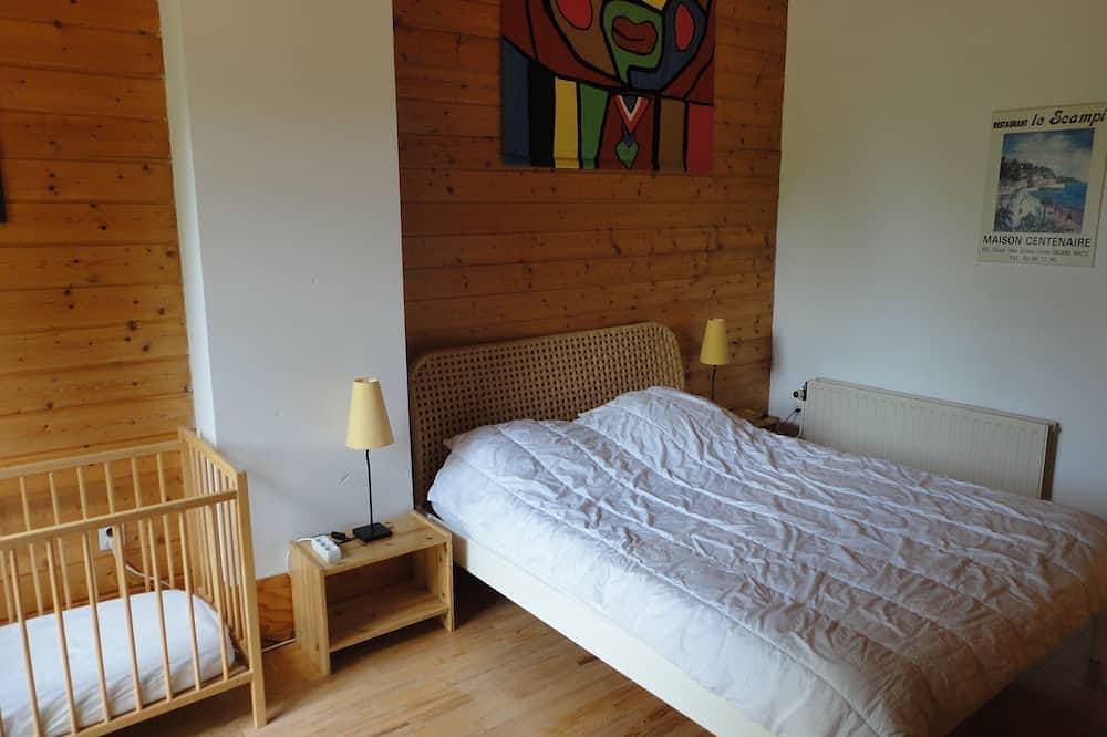 Foto 3 von 30: Geräumige Wohnung von 70m2 / 6p. In Chalet gut 500 m vom Dorf Allos entfernt