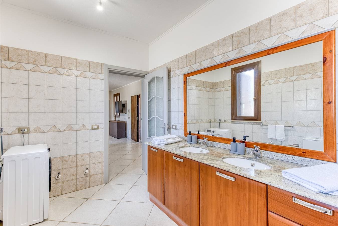 Foto 13 von 29: Villa 'Marilor' mit Meerblick, WLAN und Klimaanlage
