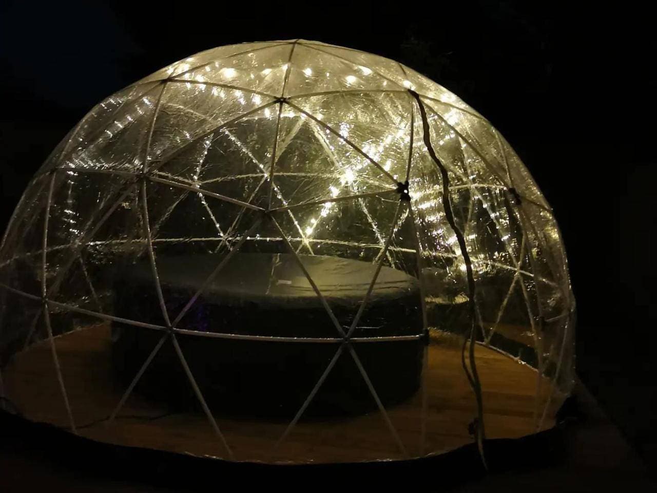 Foto 9 von 23: Tent