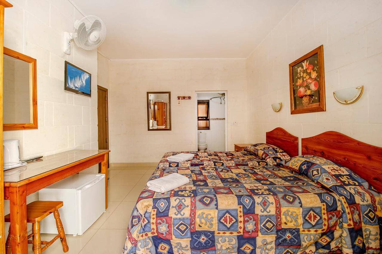 Foto 7 von 11: Twin Room - Annex