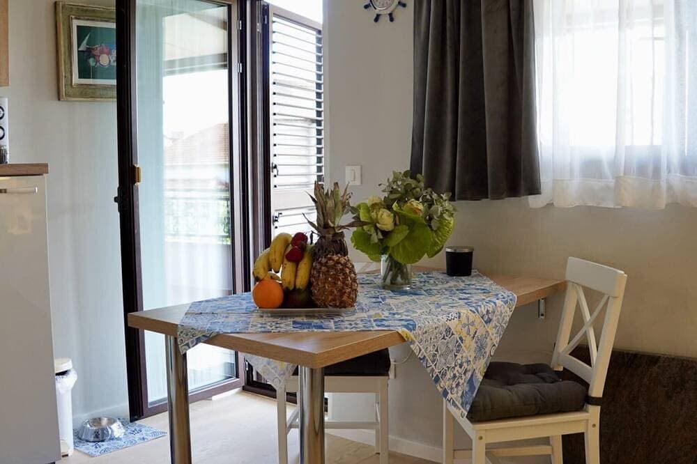 Foto 8 von 18: Apartments Ivo Rovinj - Studio apartment (Nathan)